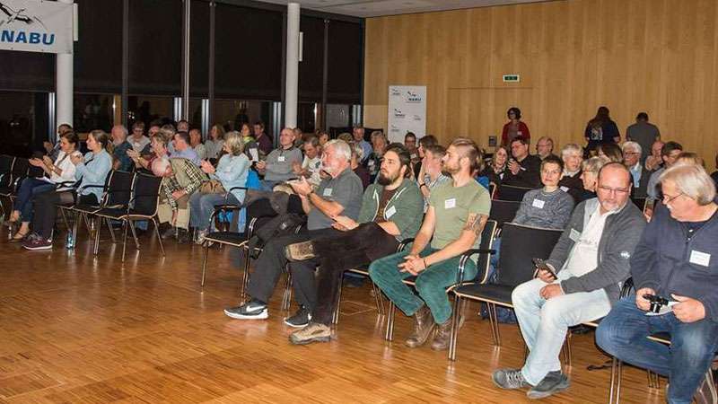 Gut besucht: Die Eröffnungs-Veranstaltung des naturgucker|kongresses 2016 in Kassel zog viele Gäste an, (c) Gaby Schulemann-Maier